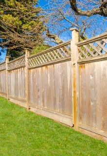 Clôtures de jardin  Conseil de prix & infos sur le placement de clôtures
